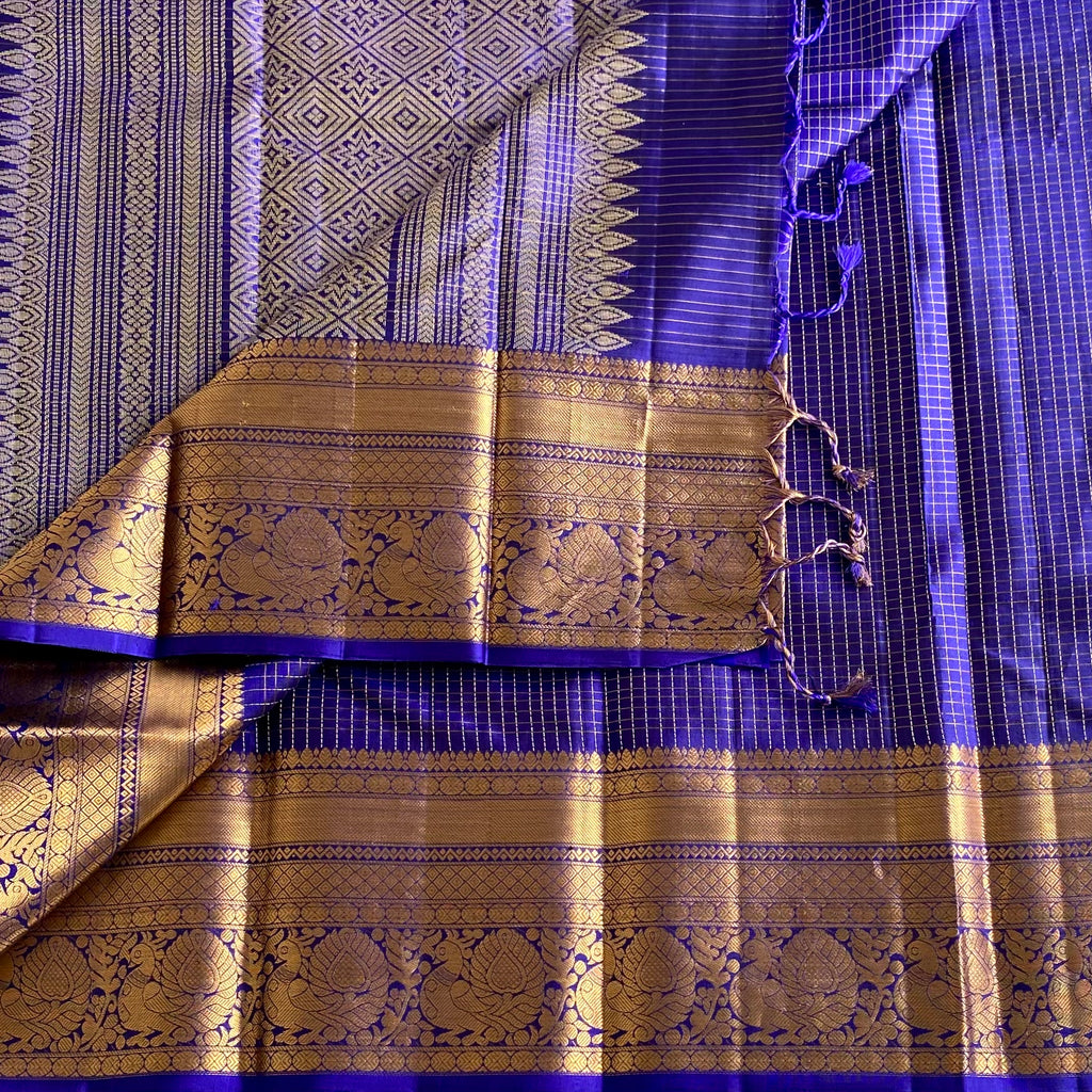 Micro Checkered Designer Pure Silk Royal Blue And Antique Gold Saree With Paisley Pallu