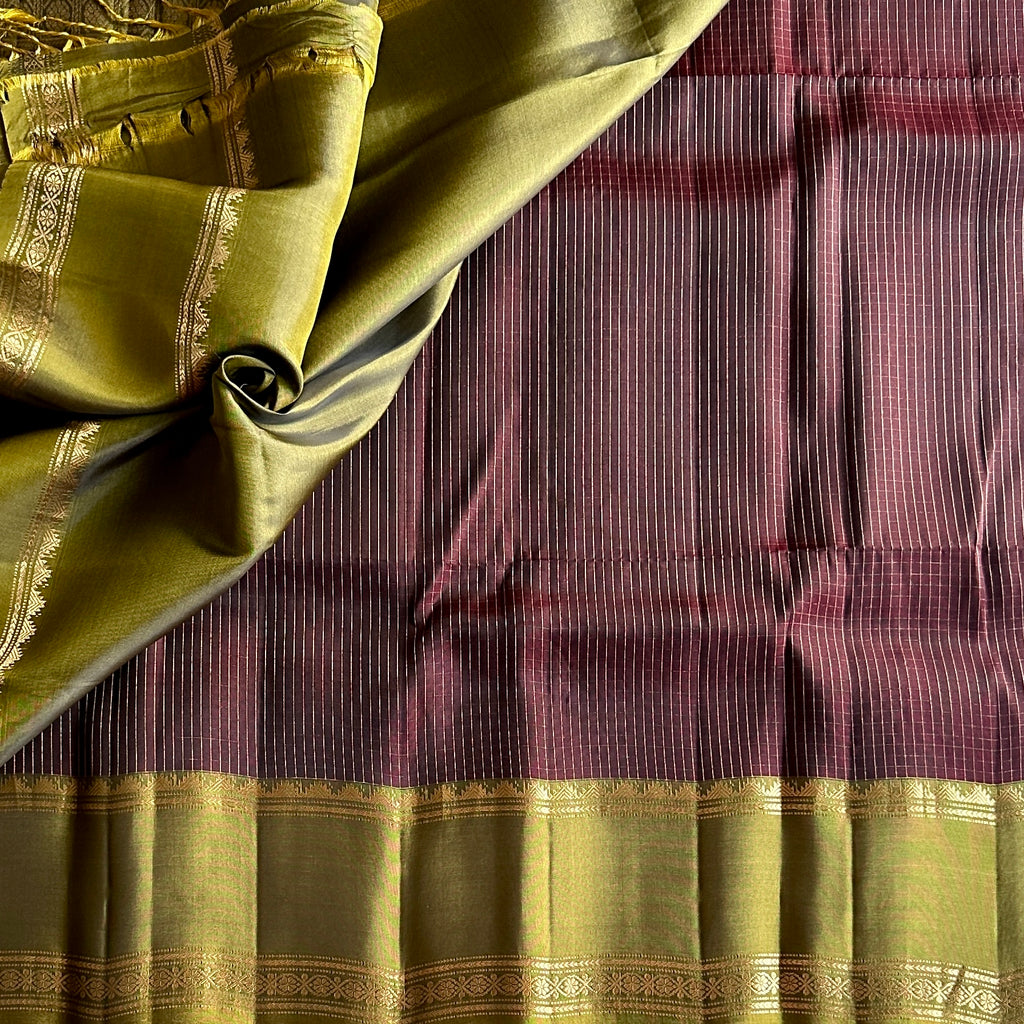 Olive Green Silk Saree Gold Zari Plum Contrast Traditional Weave