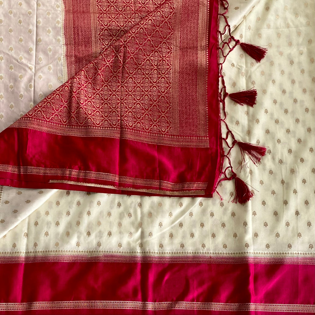 Traditional Ivory Magenta Silk Saree Gold Zari Contrast Border Tassels