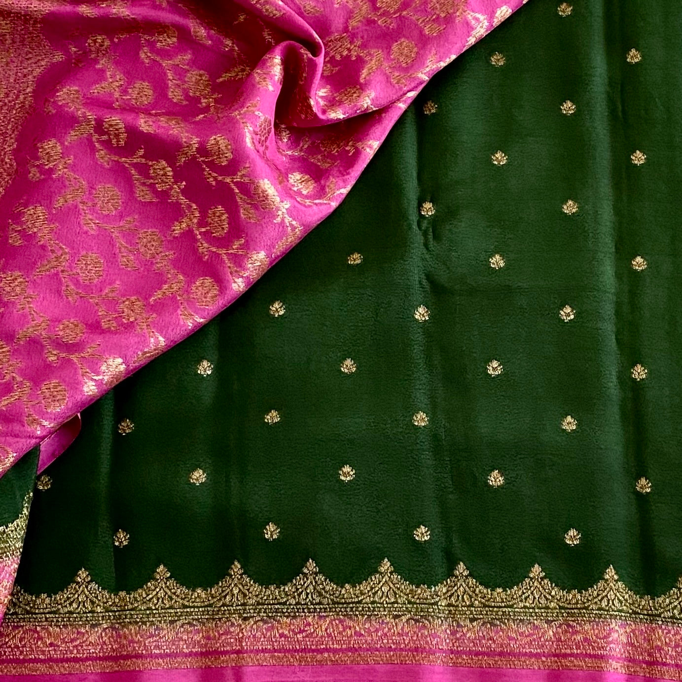 Emerald Green Banarasi Soft Crepe Silk With Rose Pink Pallu