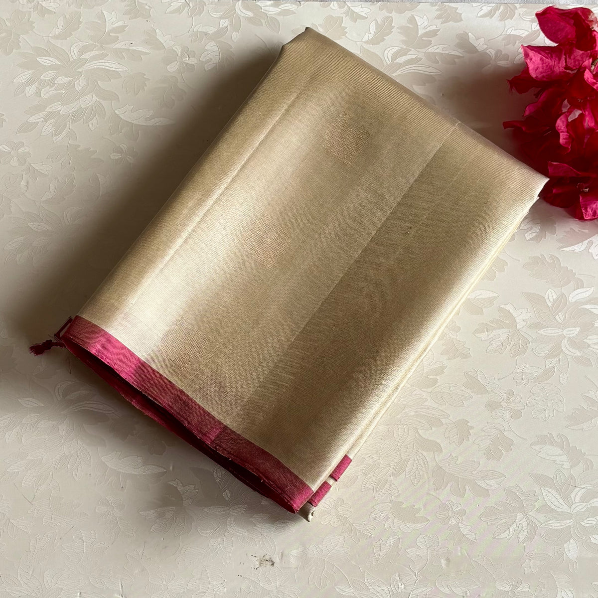 Champagne Beige Designer Pure Silk Saree With Dreamy Rose Pink Pallu