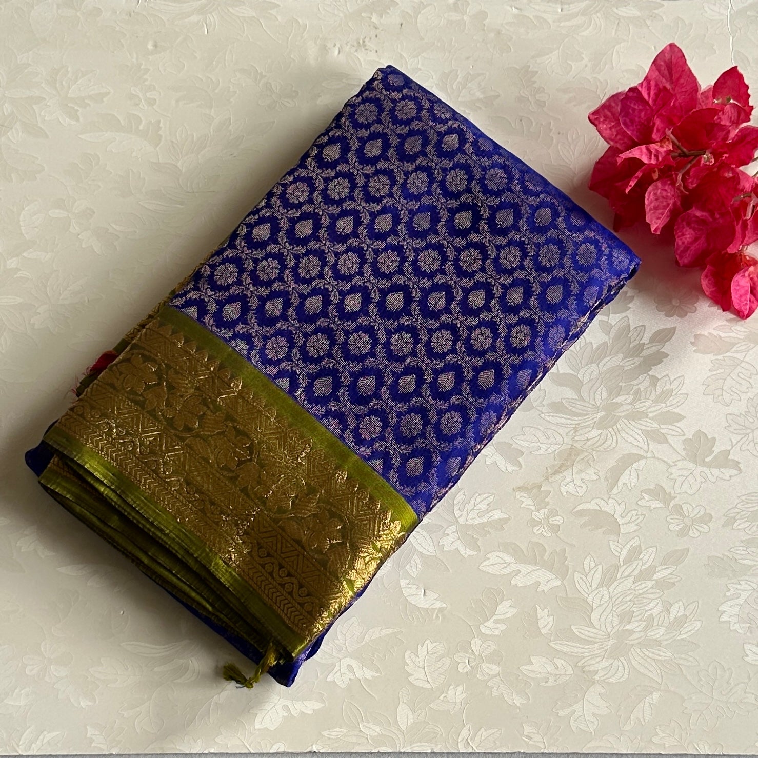 Lime Green Silk Saree Gold Zari Royal Blue Pallu Contrast