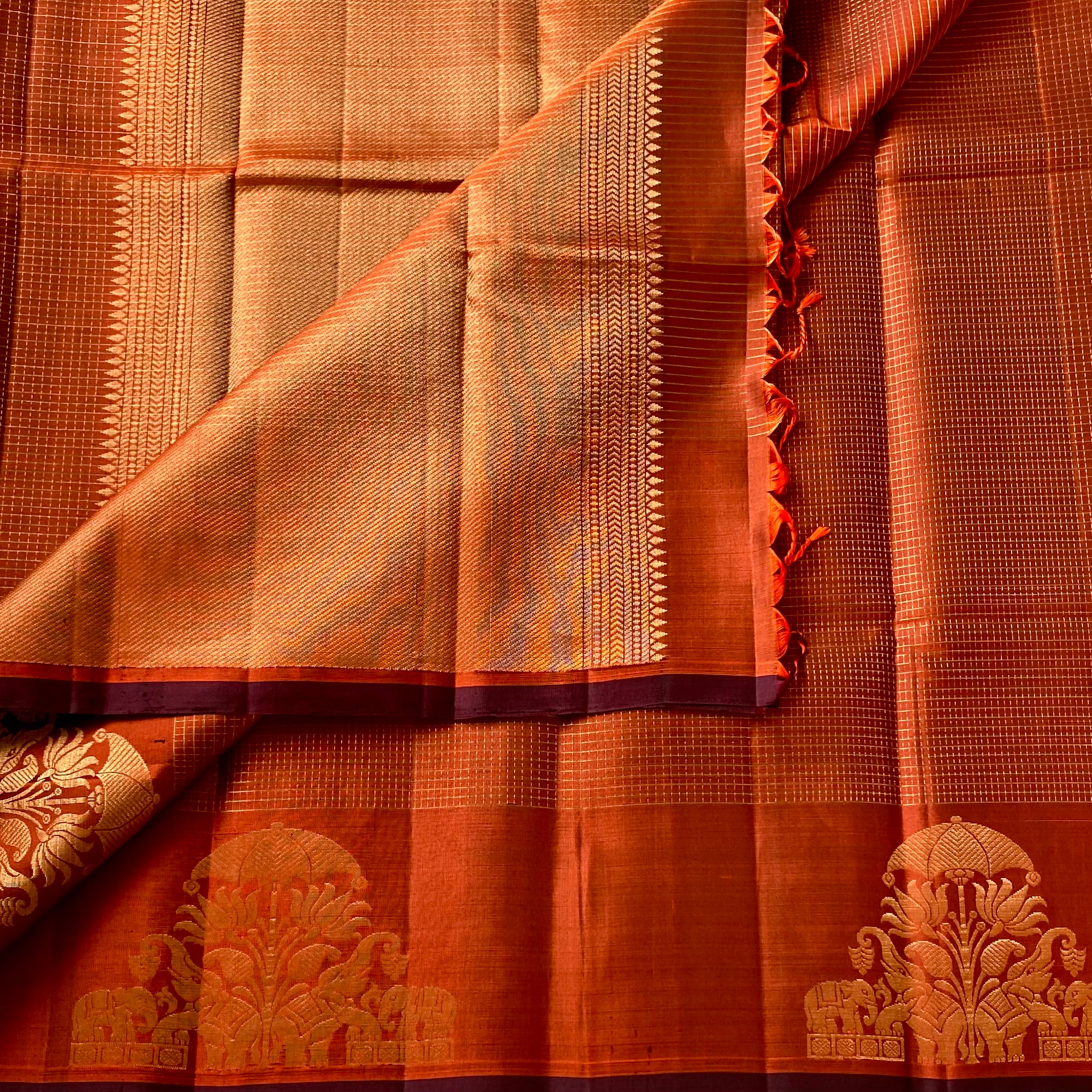 Rust Red Zari Elephant Border Traditional Festive Woven Elegant Saree