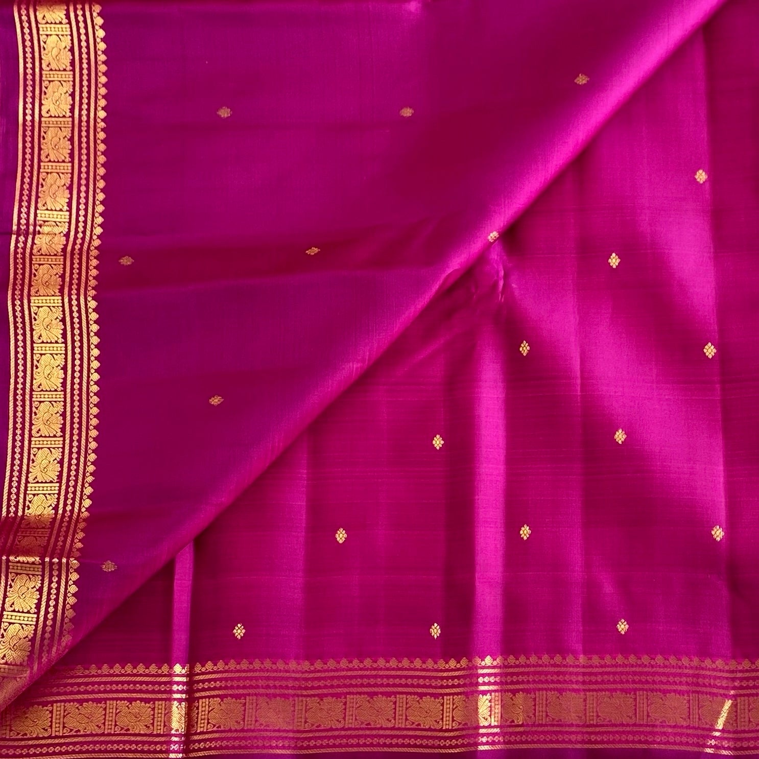 Kanjeevaram Pure Zari Silk Fuchsia Saree With Antique Gold Border