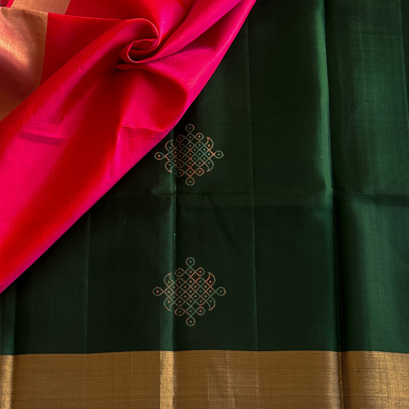 Forest Green Fuchsia Silk Saree Geometric Buta Gold Zari Border