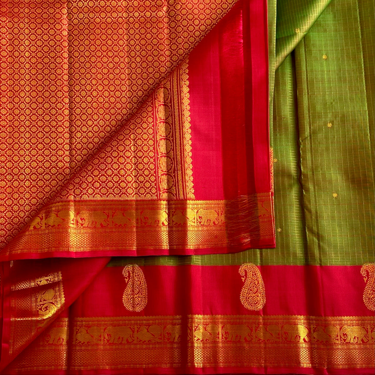 Rare Olive Green ₹ Vermilion Red Kanjeevaram Pure Zari Silk With Intricate Zari Woven Pallu