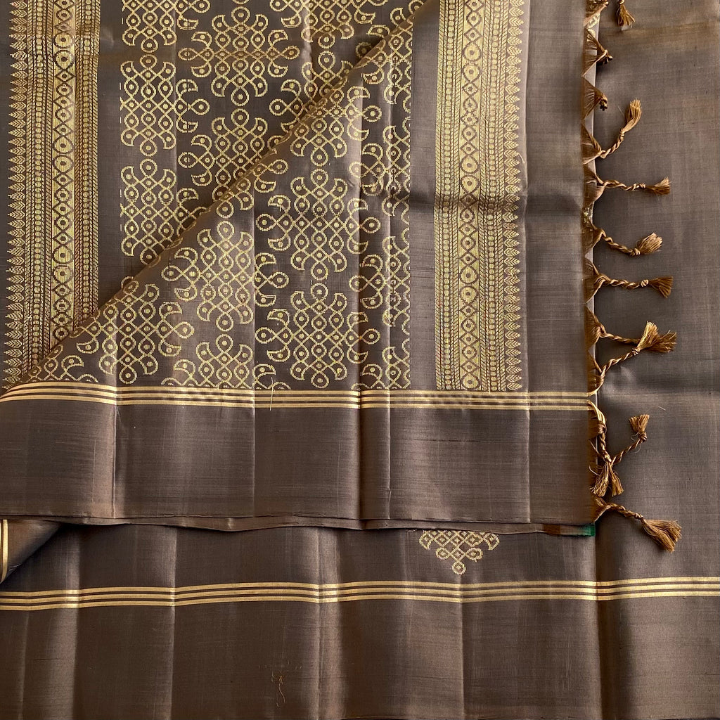 Metallic Coffee Brown Designer Pure Silk Saree With Antique Gold Pallu