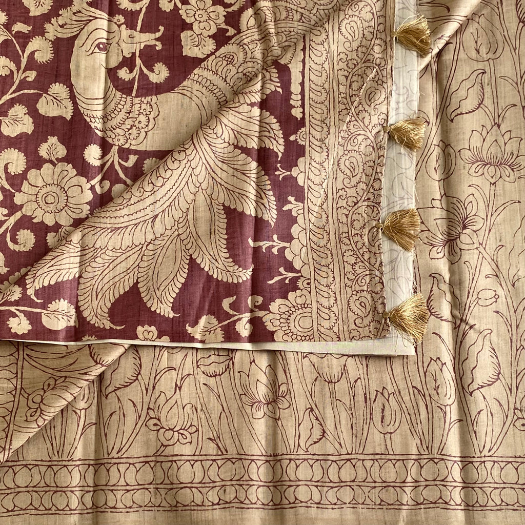 Antique Beige Soft Tussar Silk Saree With Wine Maroon Pallu