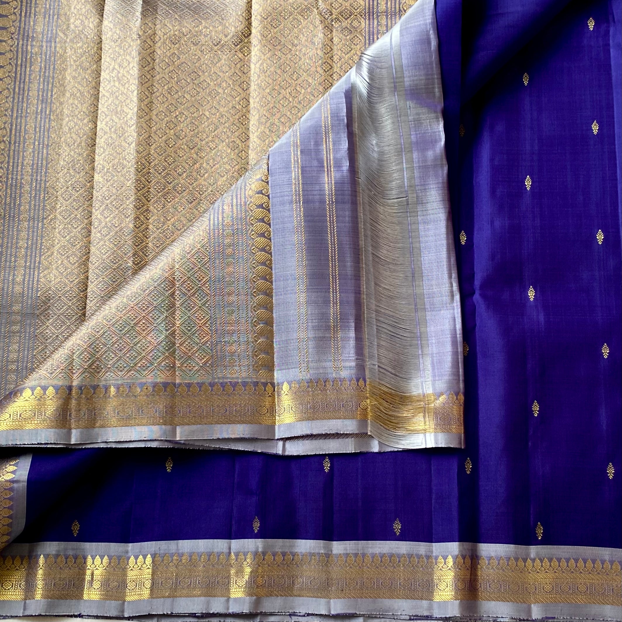 Royal Purple Silk Saree Gold Brocade Diamond Lattice Pallu Wedding