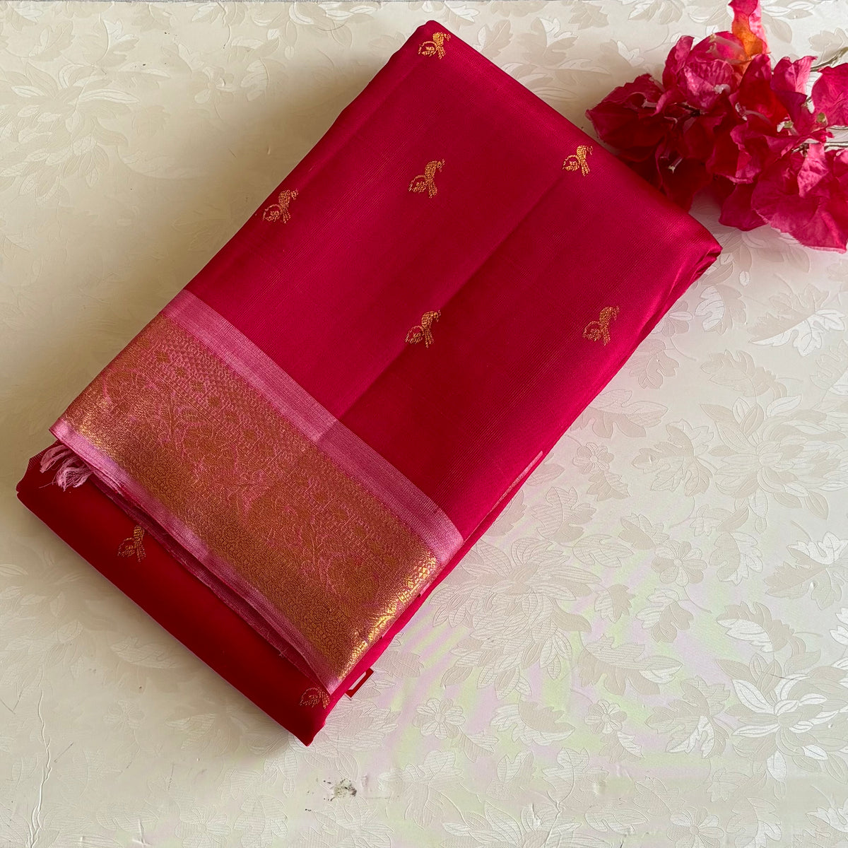 Cherry Pinkish Red Kanjeevaram Pure Zari Silk Saree With Rose Pink Pallu