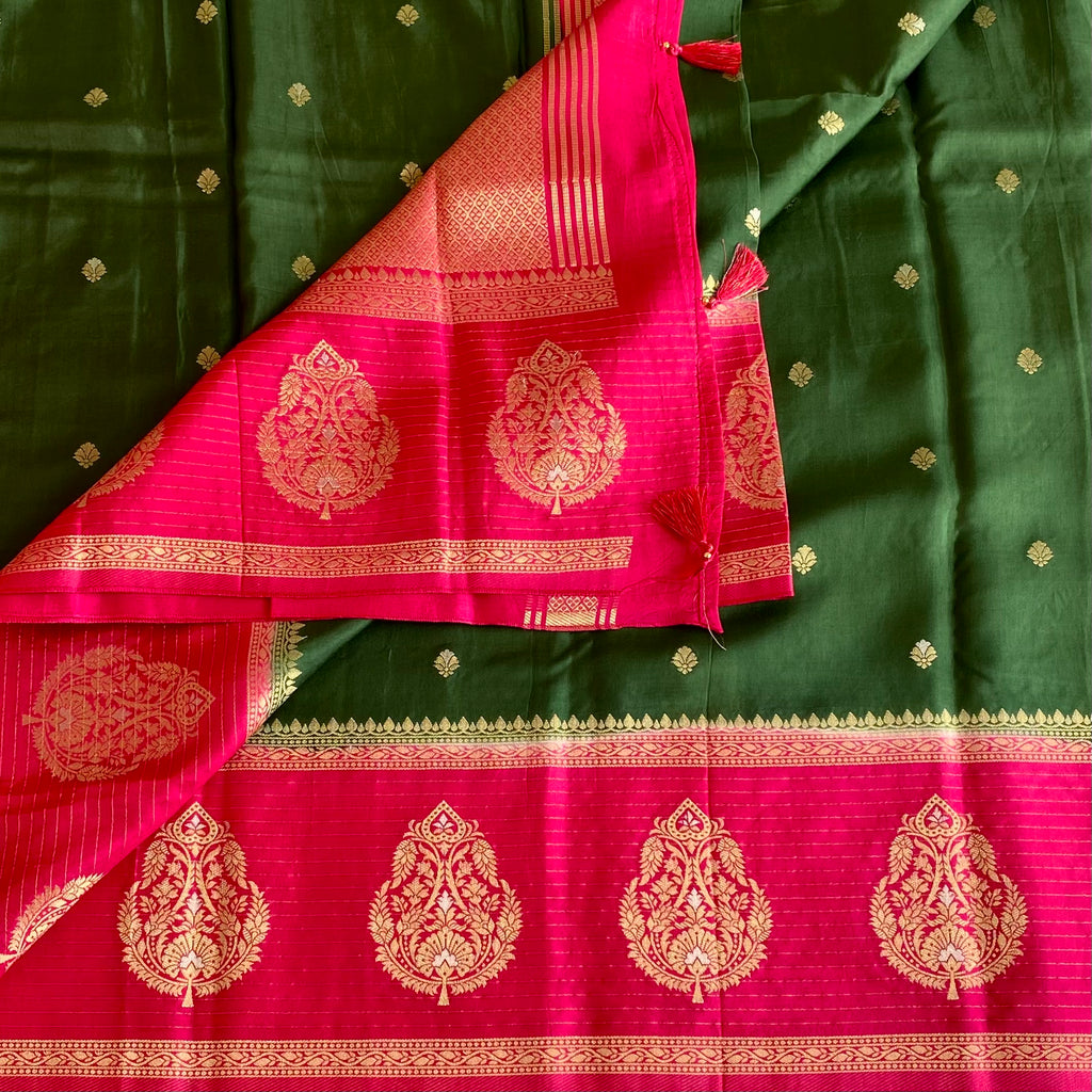 Deep Forest Green Soft Tussar Silk Saree With Rani Pink Pallu