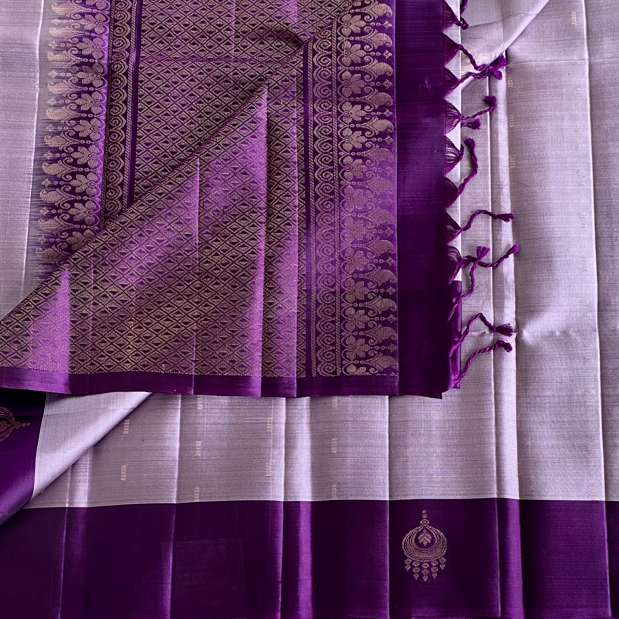Pale Lavender Designer Pure Silk Saree With Deep Purple Pallu