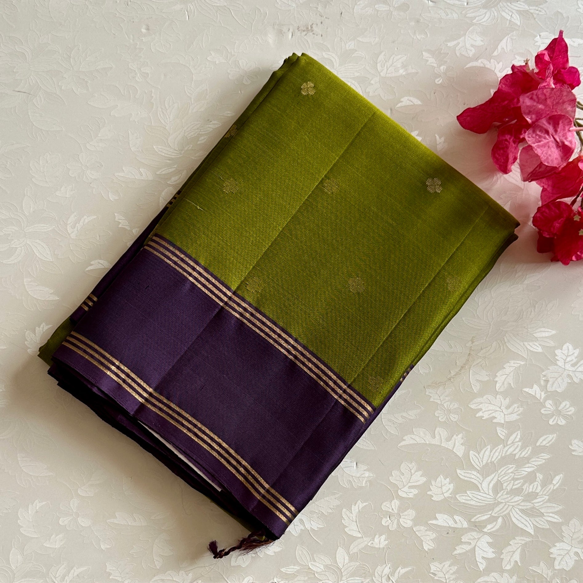 Chartreuse Green with Deep Purple Designer Lightweight Pure Silk