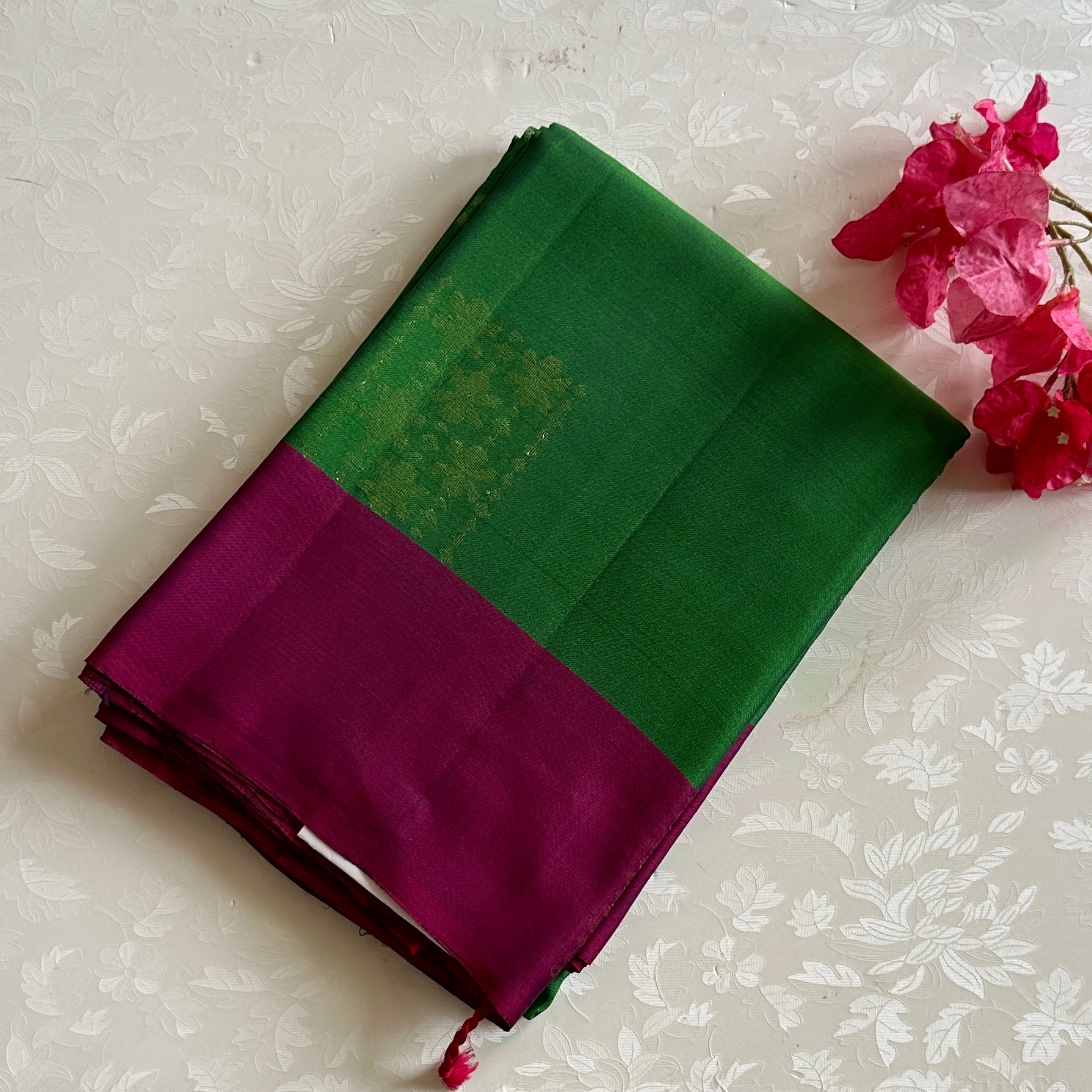 Emerald Green Magenta Woven Zari Silk Saree Traditional Festive Wear