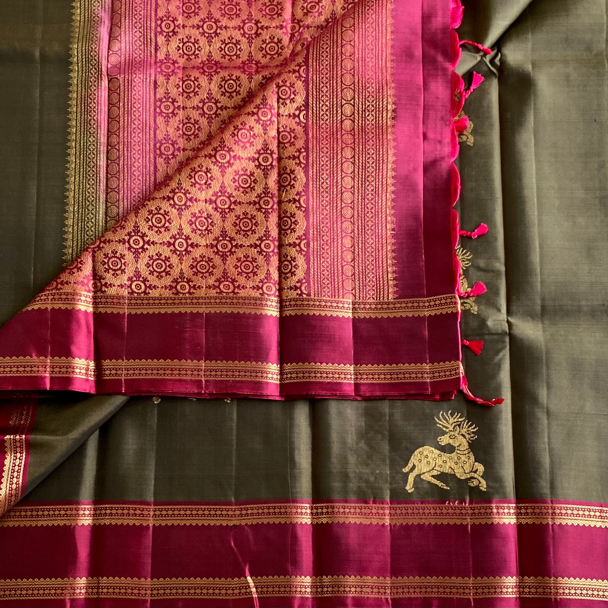 Rare Olive mix Grey Designer Pure Silk Saree With Magenta Pink Pallu