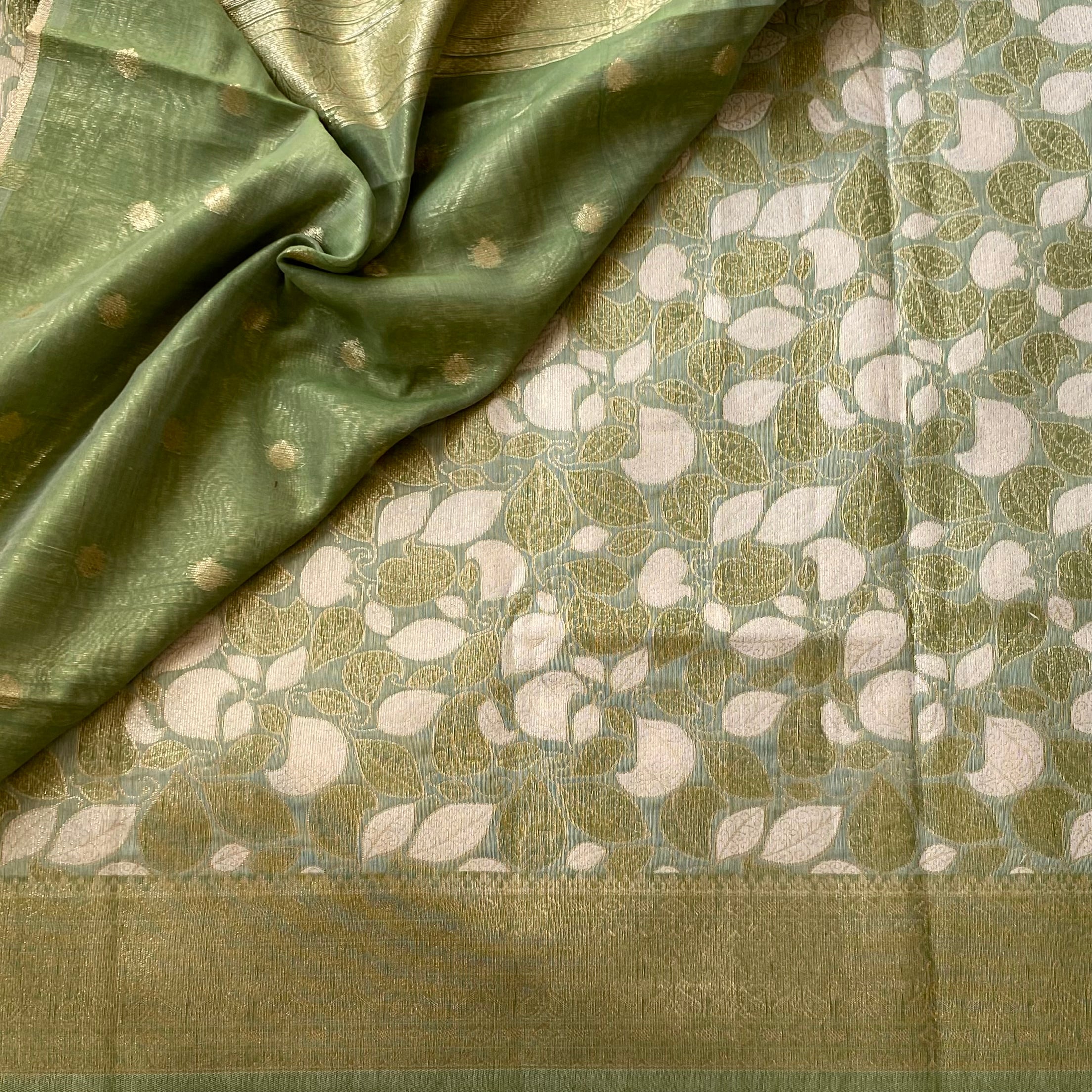 Olive Green Brocade Saree Gold Leaf Tassel Pallu Woven Traditional