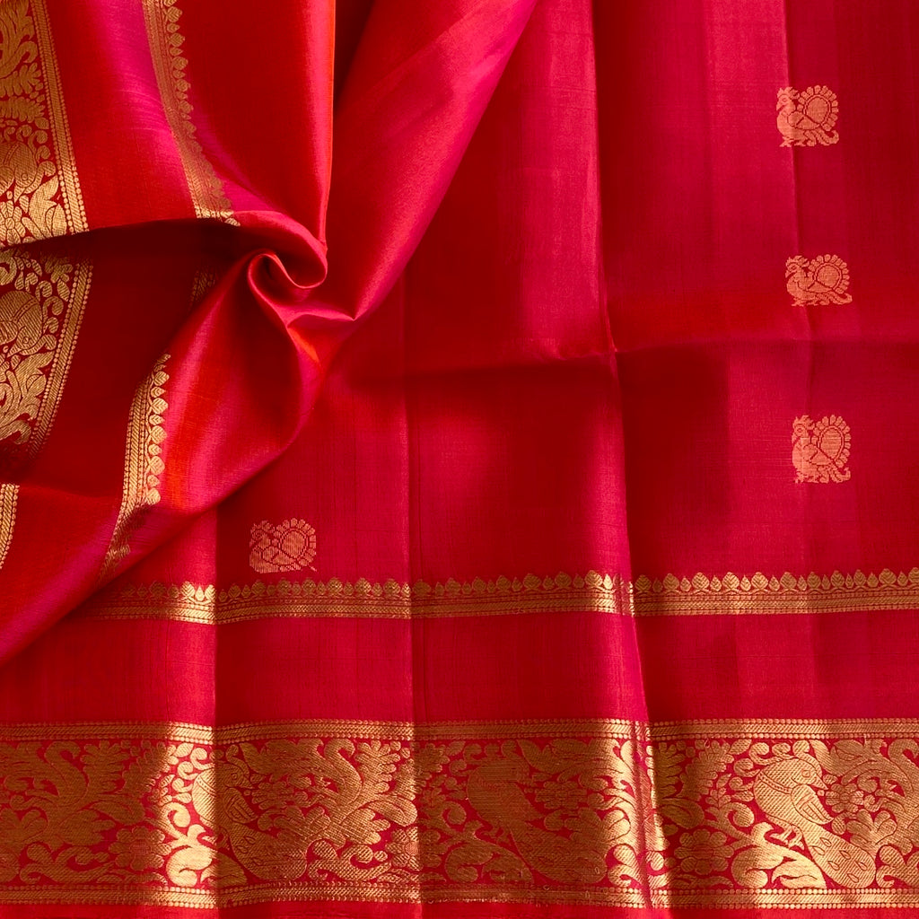 Stunner Reddish Pink Designer Pure Silk Saree With Antique Gold Pallu