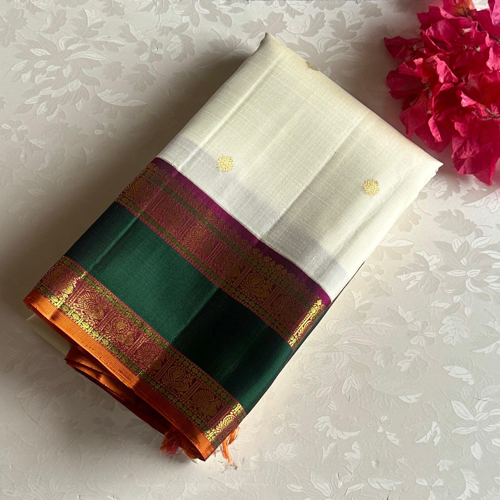 Classy Pearl White With Emerald Green Pure Zari Kanjeevaram Stunner