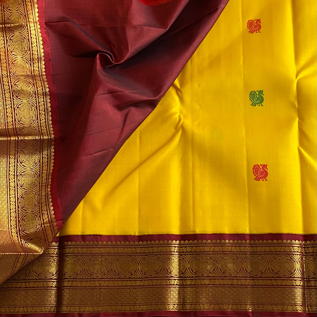 Ganga Jamuna Concept Kanjeevaram Pure Zari Silk Mango Gold Saree With Deep Maroon Stunner