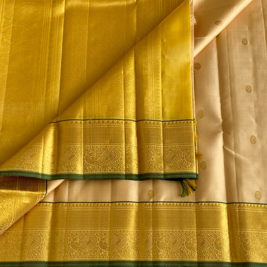 Classy Golden Beige Kanjeevaram Pure Zari Silk Saree With Mango Yellow Pallu