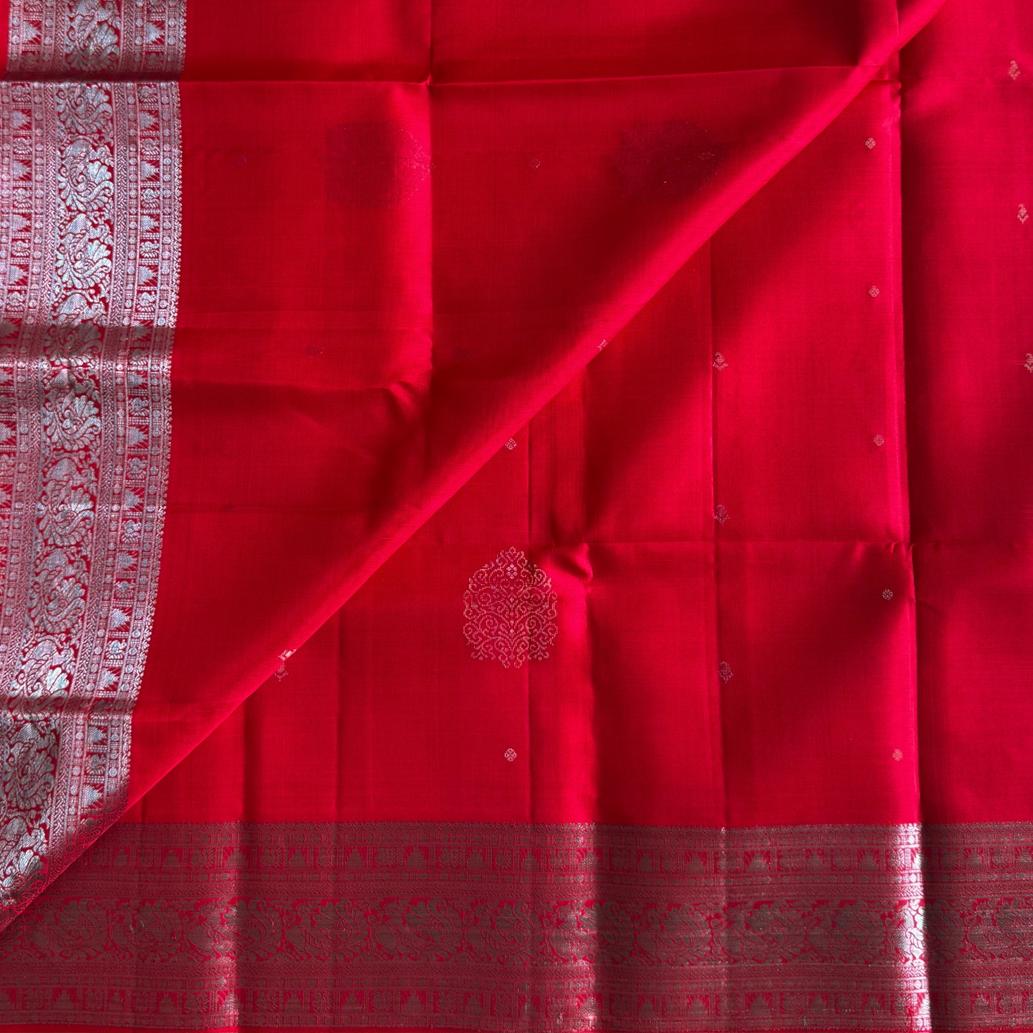 Crimson Silk Saree With Silver Zari Border And Petal Pallu