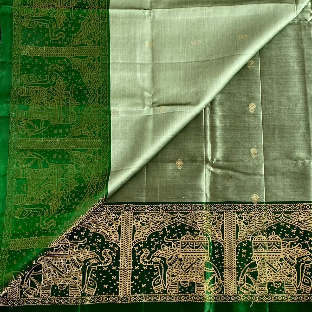 Metallic Sage Green Designer Pure Silk Saree With Emerald Green Pallu