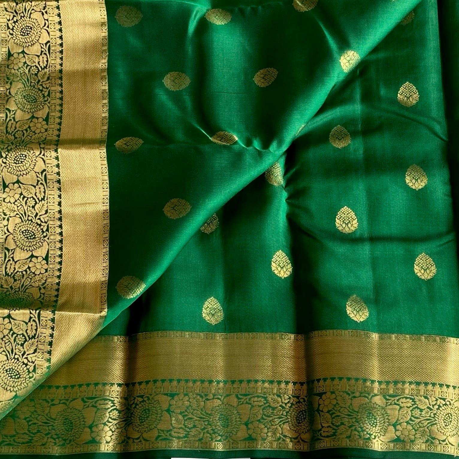 Emerald Green Designer Pure Silk Saree With Metallic Gold Paisley Panels