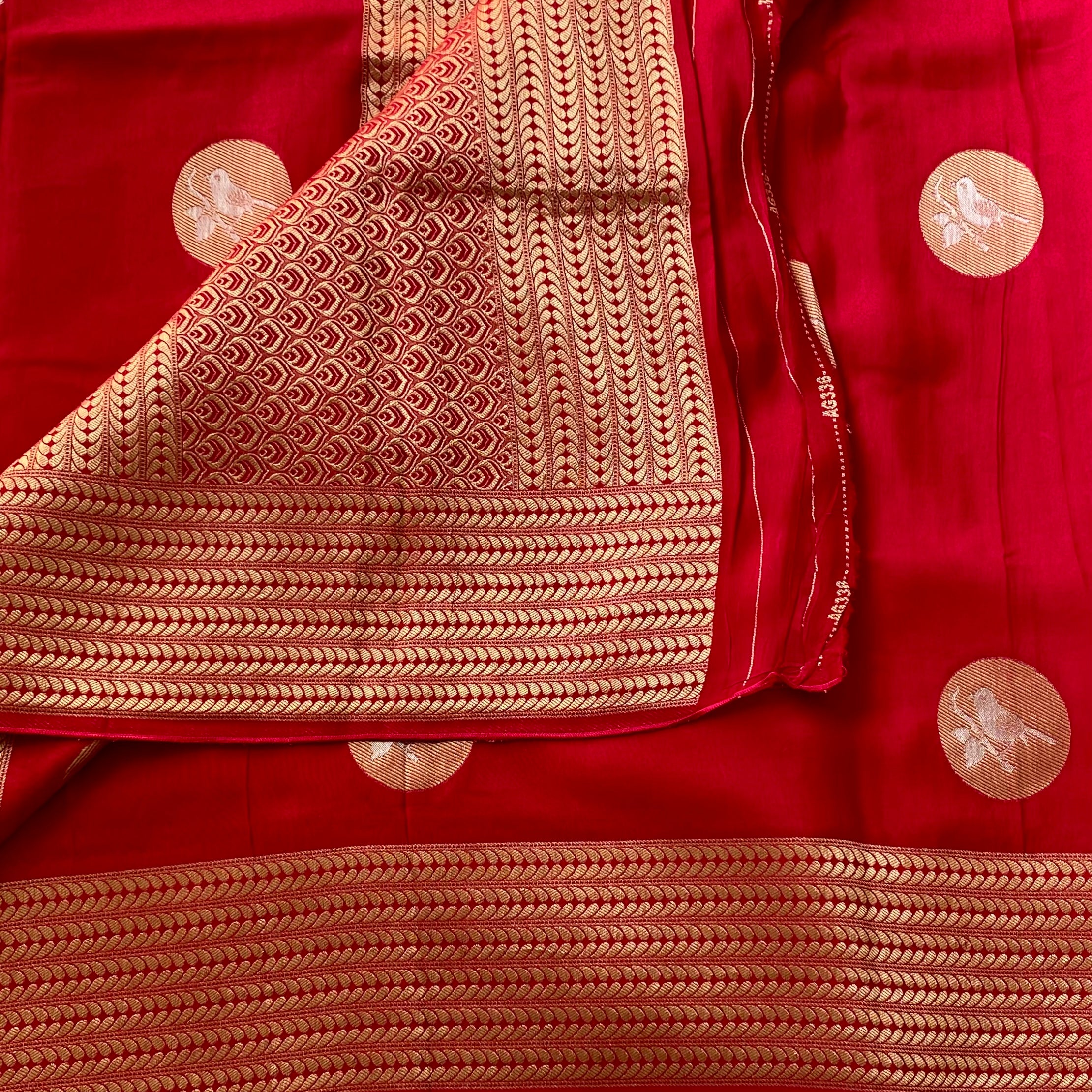 Deep Magenta Silk Saree Gold Buta Woven Border Pallu Elegant