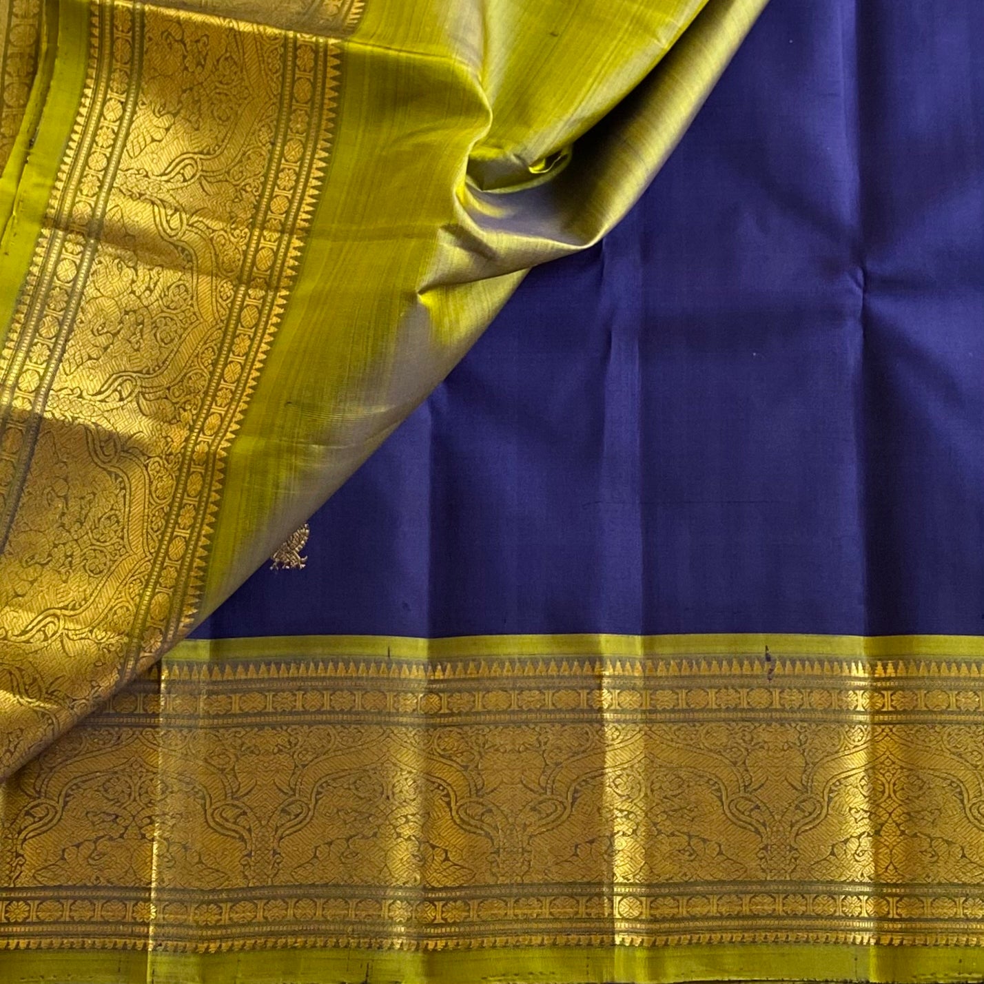 Royal Blue Kanjeevaram Pure Zari Silk Saree With Perfect Olive Pallu