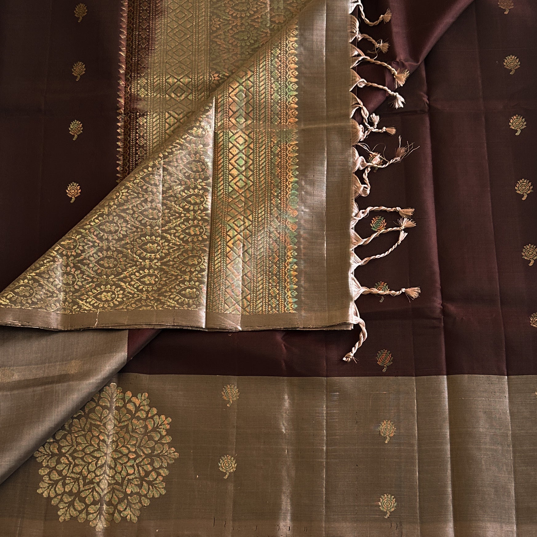 Burgundy Silk Zari Saree Antique Silver Pallu Traditional Festive Elegant