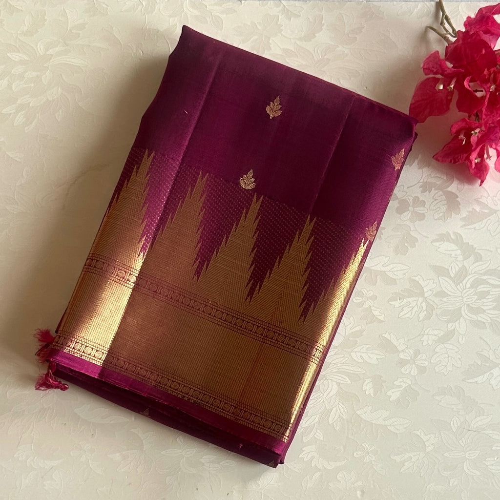 Deep Magenta Silk Saree Metallic Gold Woven Temple Border Traditional