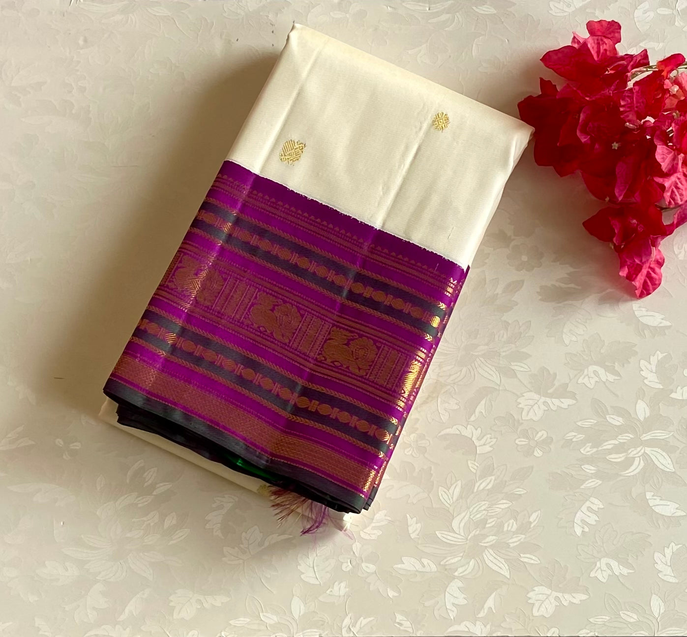 Ivory Classic Kanjeevaram Handwoven luxury With Magical Magenta Pure Zari beauty