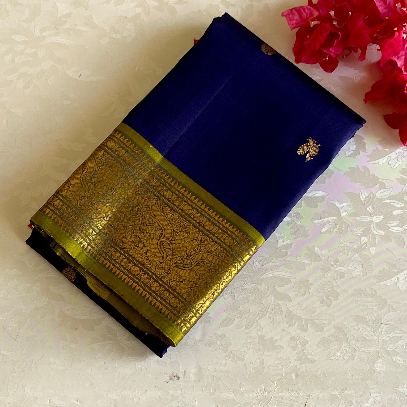 Royal Blue Kanjeevaram Pure Zari Silk Saree With Perfect Olive Pallu