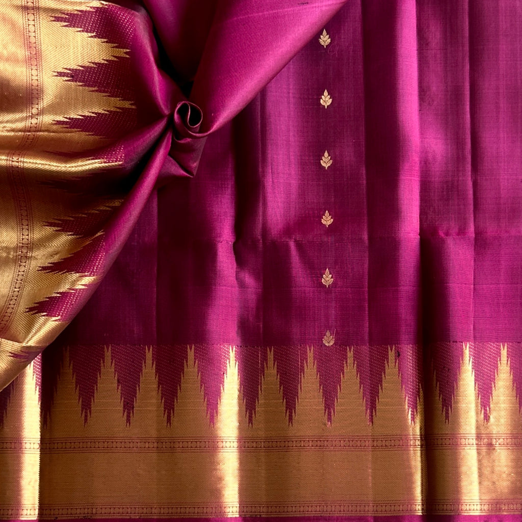 Deep Magenta Silk Saree Metallic Gold Woven Temple Border Traditional
