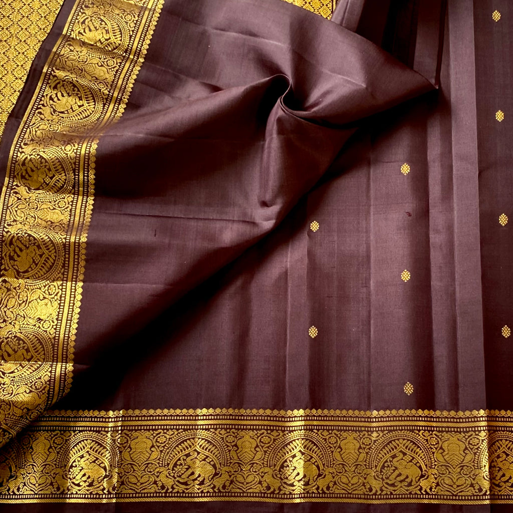 Coffee Brown handwoven Pure Kanjeevaram with Pure Zari