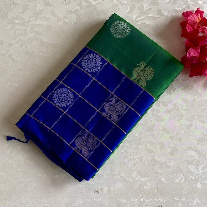 Spanish Green Designer Pure Silk Saree With Lapis Blue Pallu