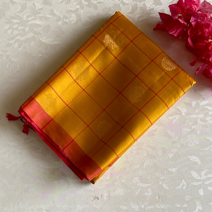 Mustard Yellow Designer Pure Silk Checkered Beauty With Pinkish Red Pallu