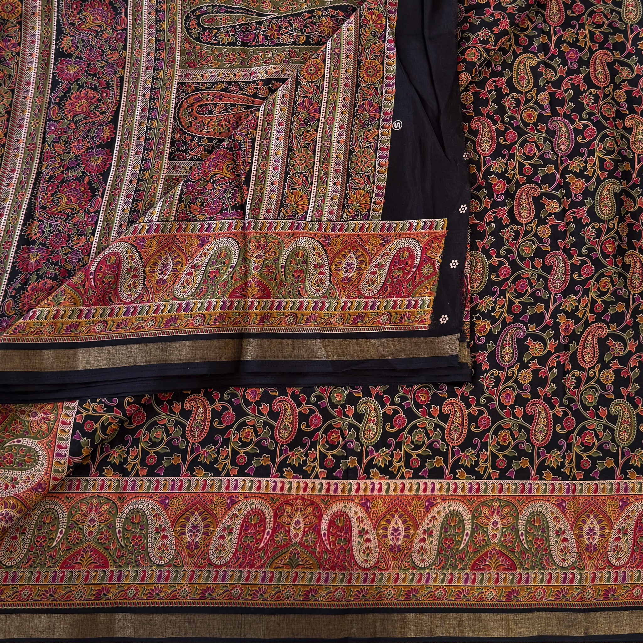 Black Paisley Zari Saree Multicolor Floral Motif Festive Traditional Ethnic