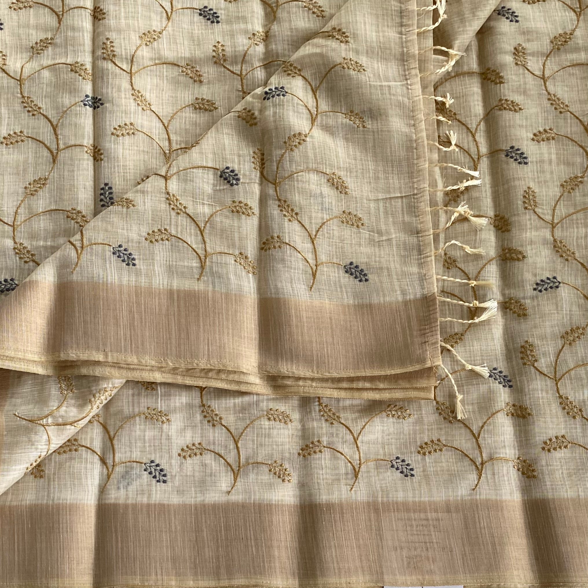 Ivory Beige Handwoven Vine Embroidered Saree with Beige Border