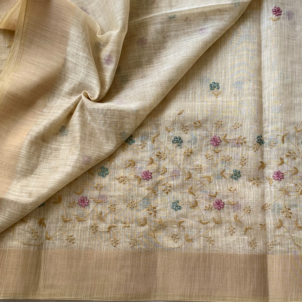 Pale Ivory Floral Embroidered Saree With Beige Zari Border Elegant