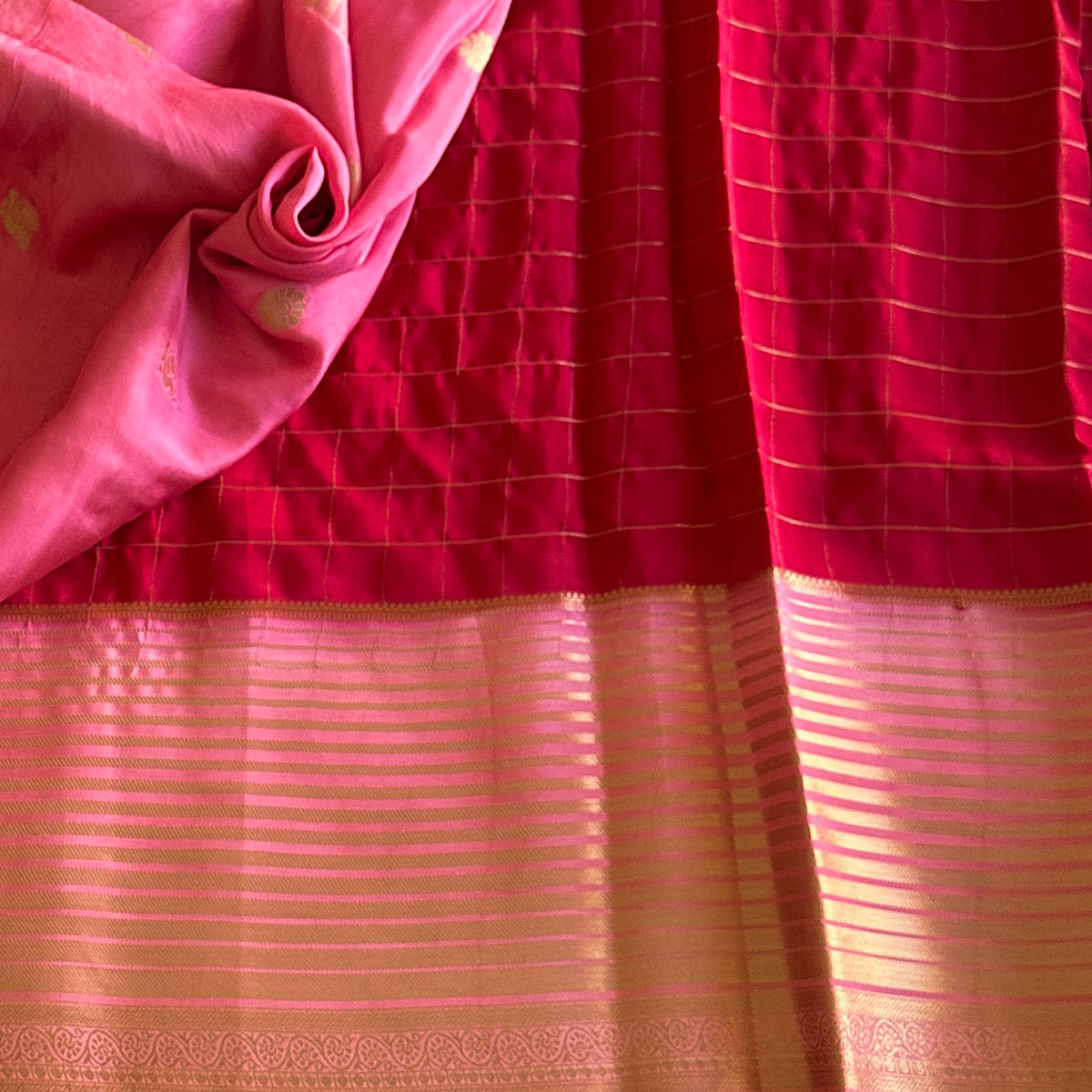 Fuchsia Gold Checked Saree with Blush Pallu and Paisley Border