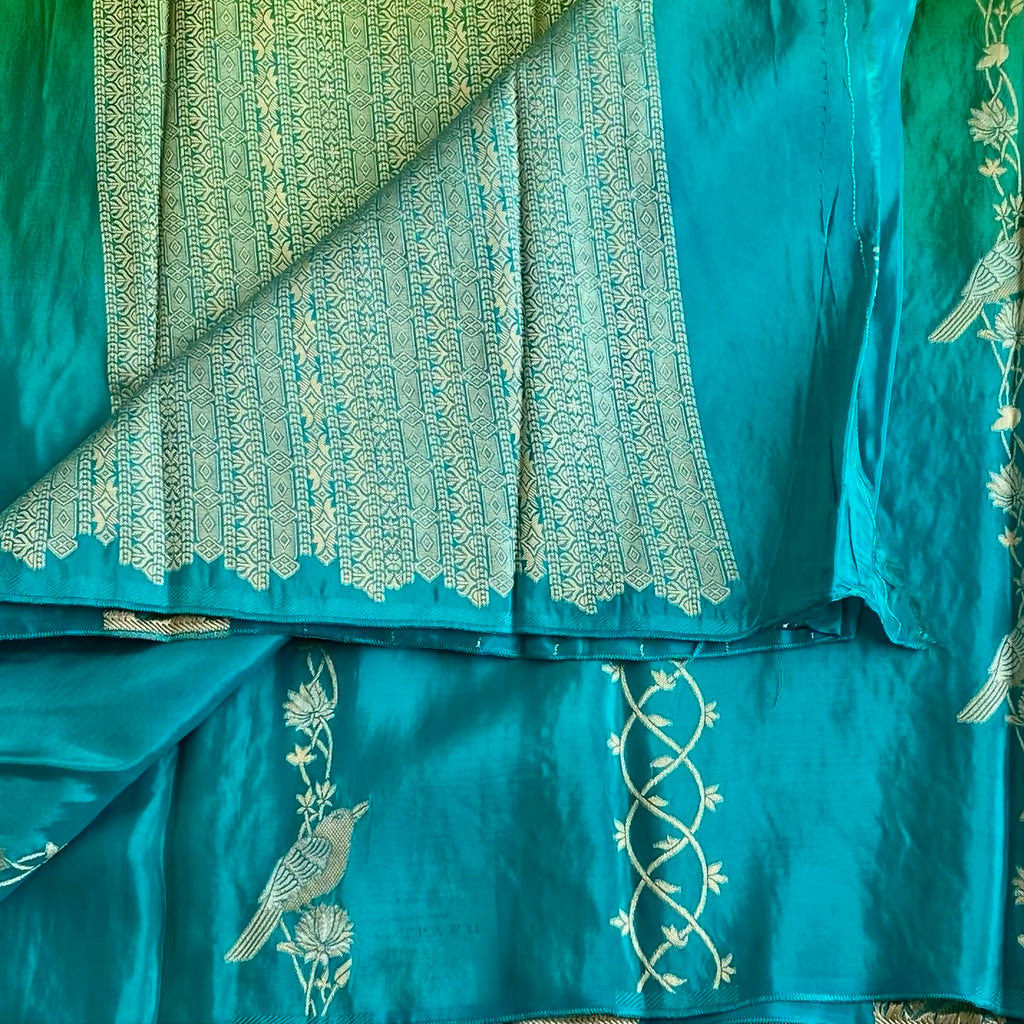 Azure Blue Soft Tussar Silk Saree With Chartreuse Pallu And Gold Zari