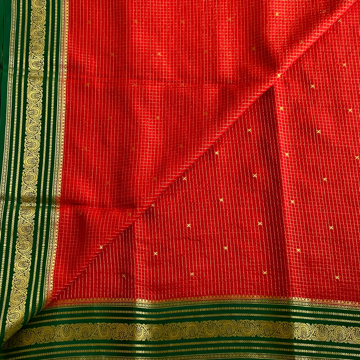 Scarlet Red Mysore Crepe Silk Saree With Emerald Green Pallu