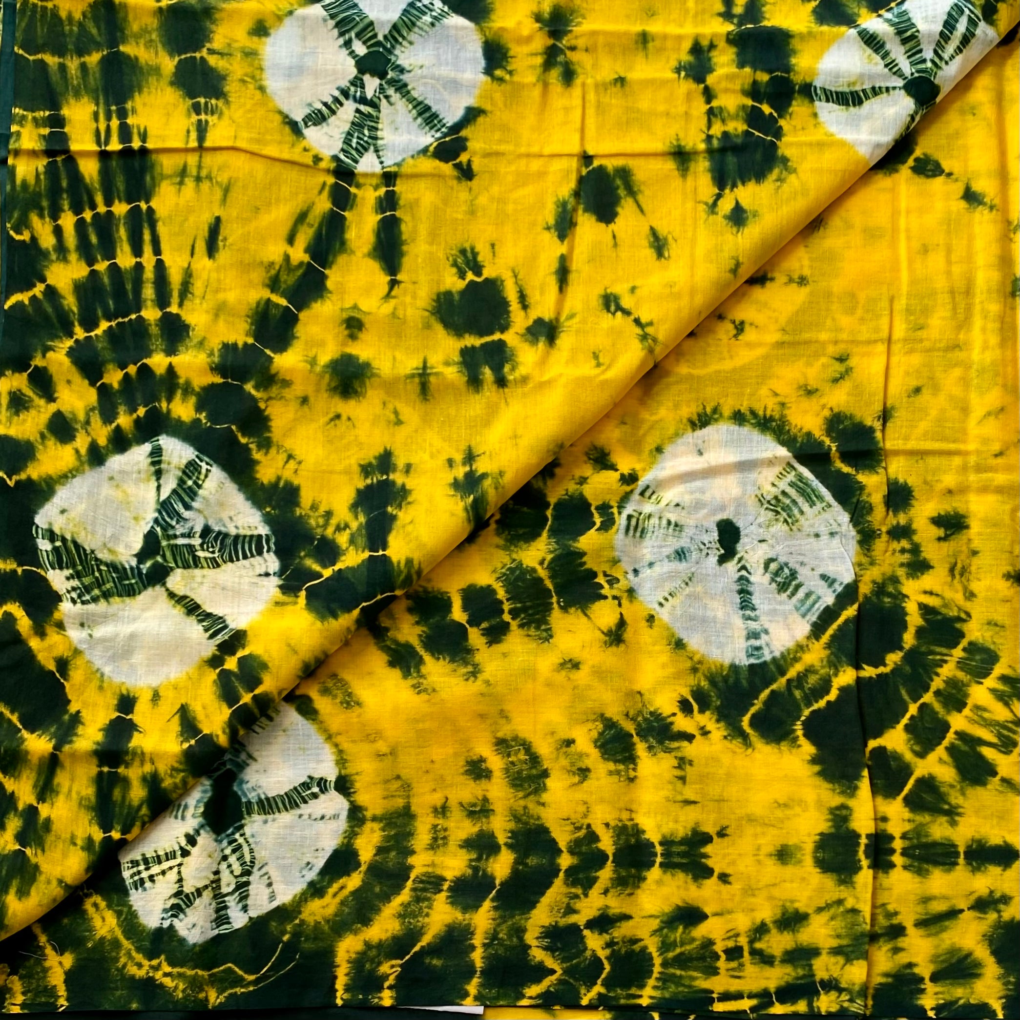 Forest Green Sunflower Yellow Tie Dye Saree Solid Pallu Casual