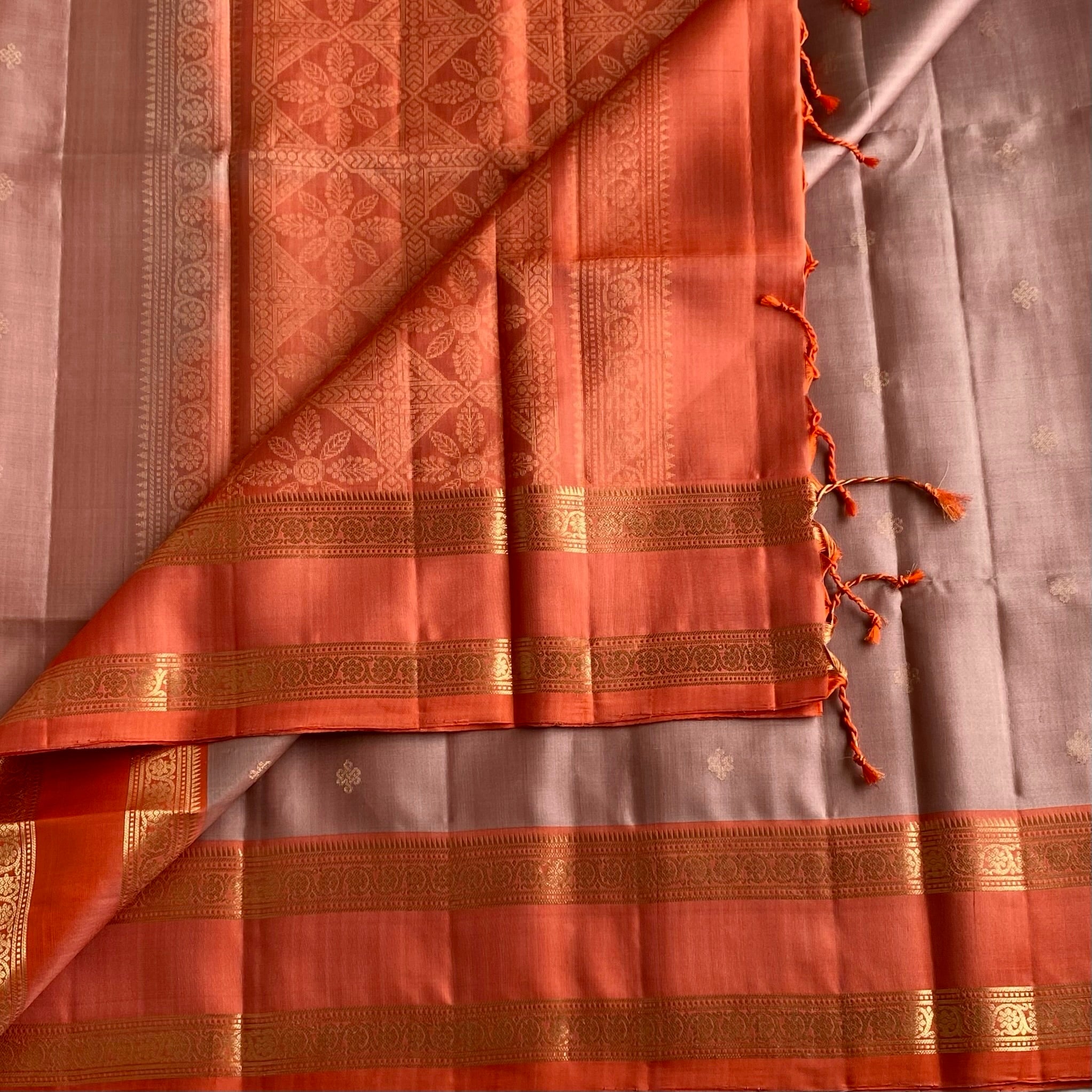 Dusty Mauve Designer Pure Silk Saree With Burnt Orange Pallu