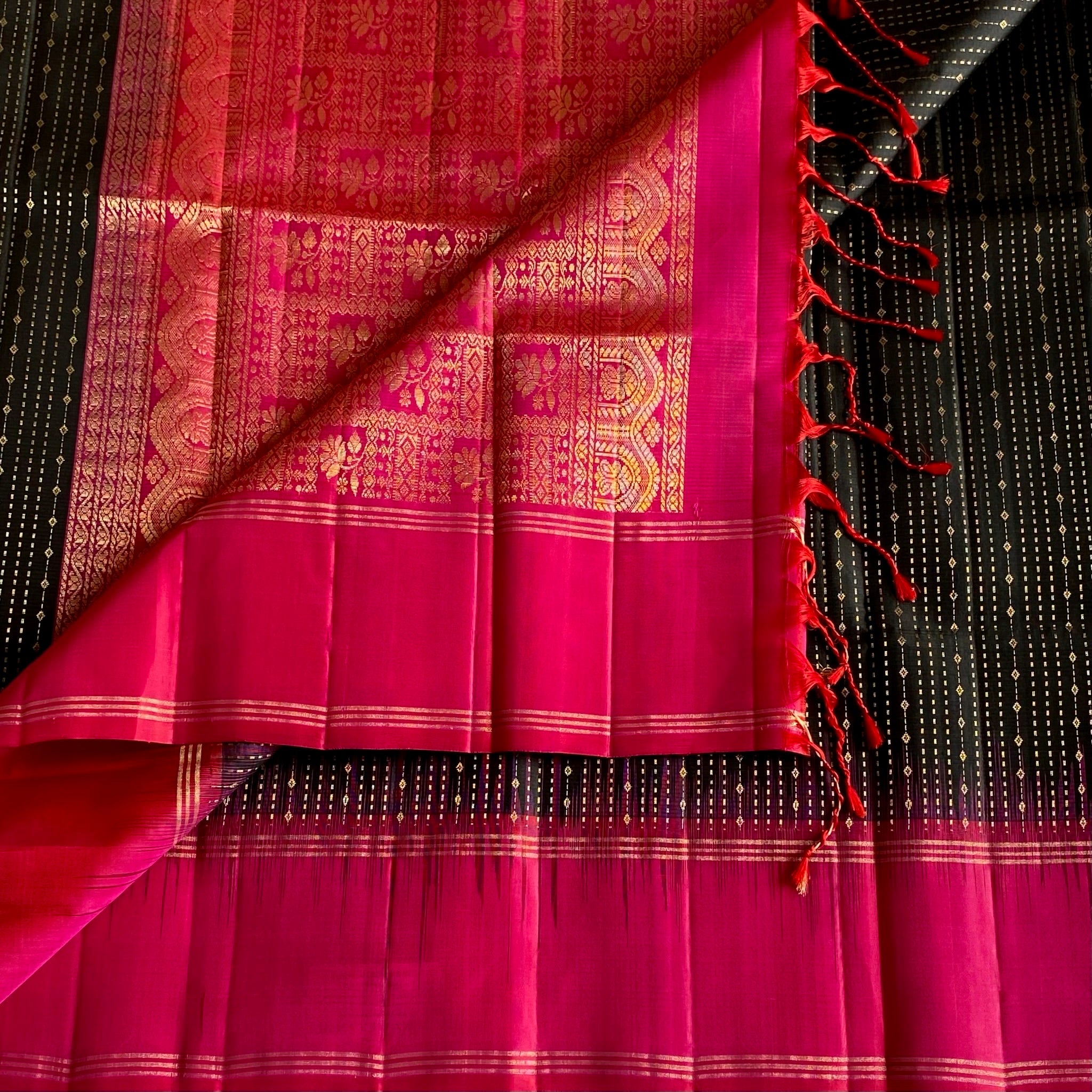 Jet Black Designer Pure Silk with Stunner Rani Pink & Zari Weave
