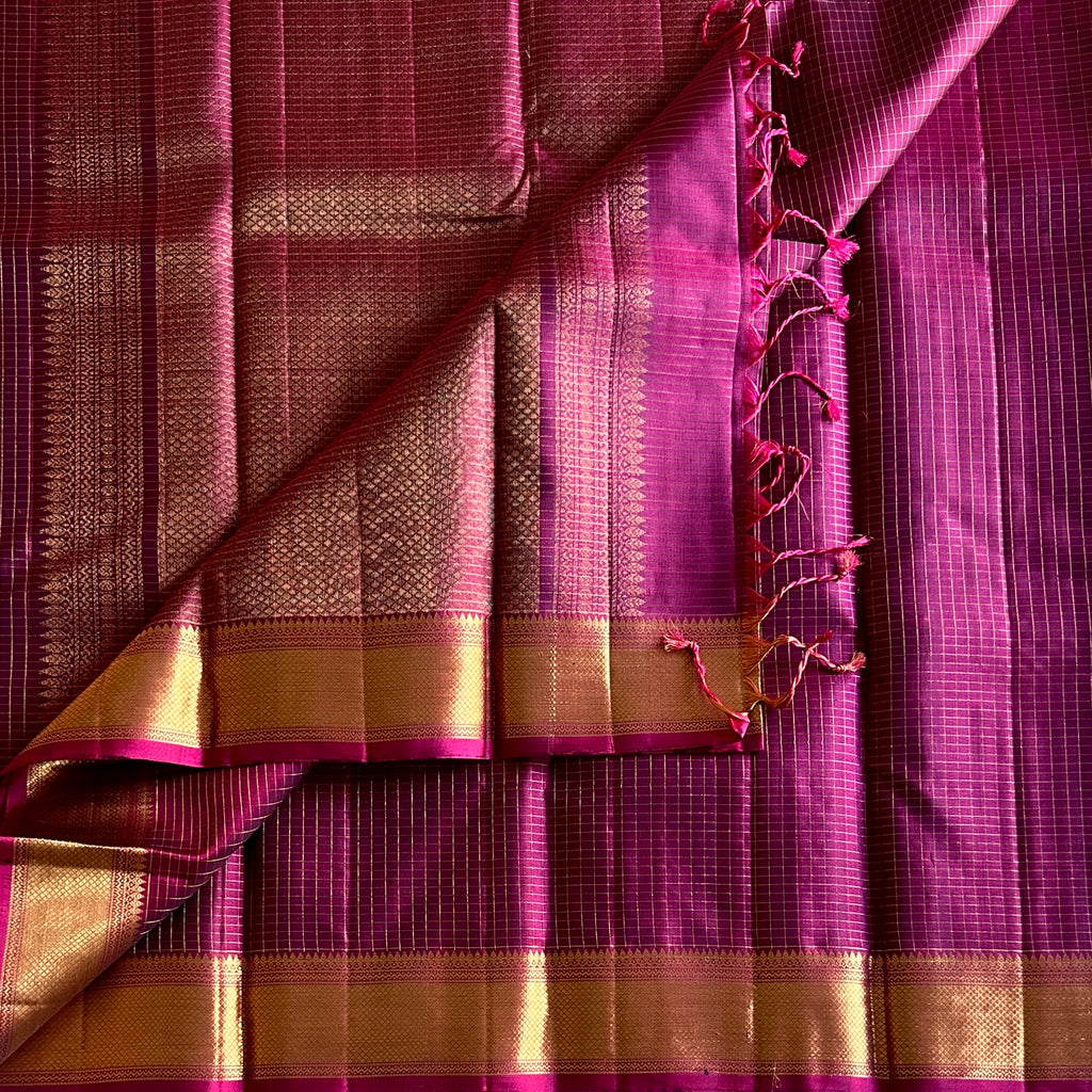 Magenta Silk Saree Gold Zari Checked Body Woven Border Pallu