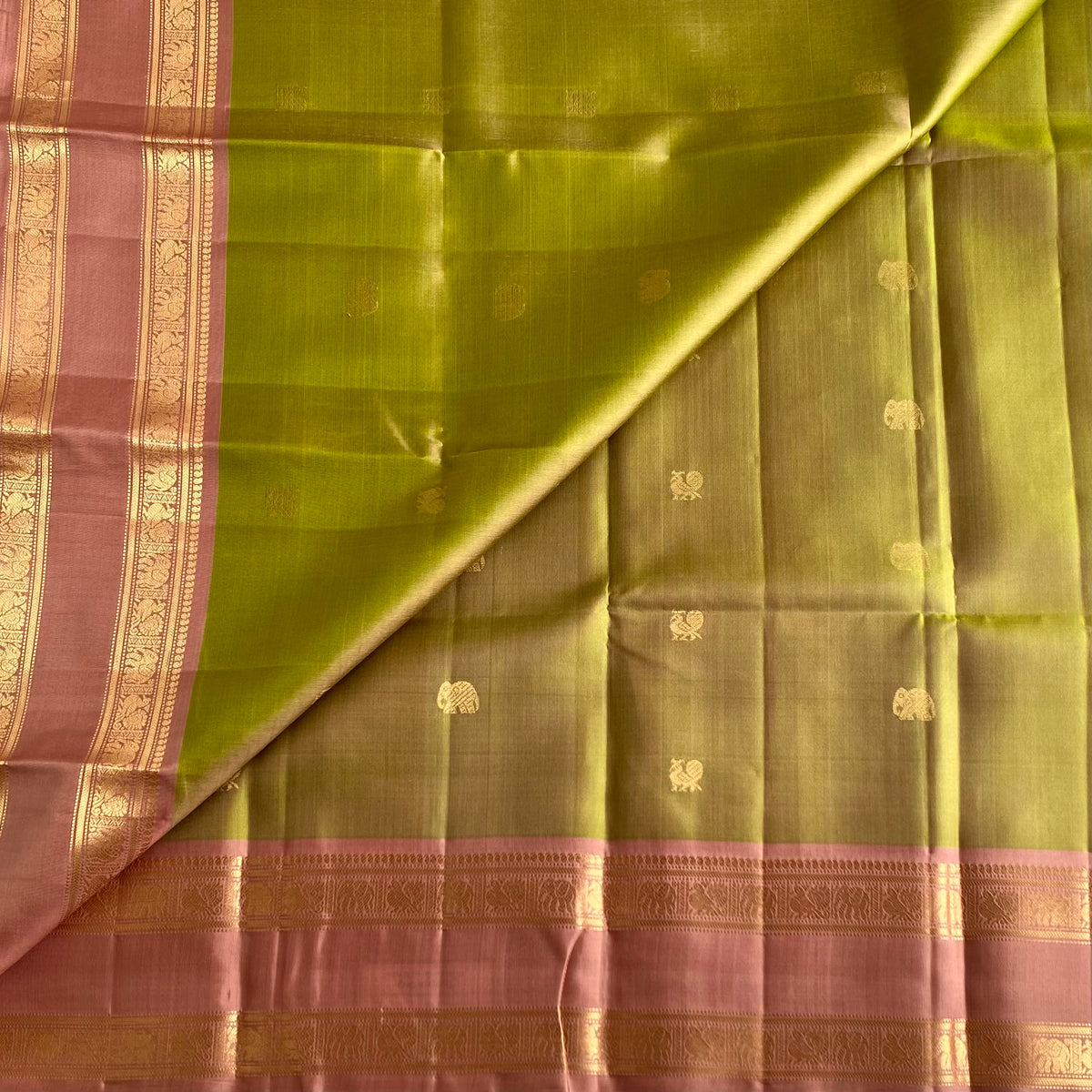 Pastel Dual Shaded Olive Green Designer Pure Silk Saree With Dusty Rose Pallu
