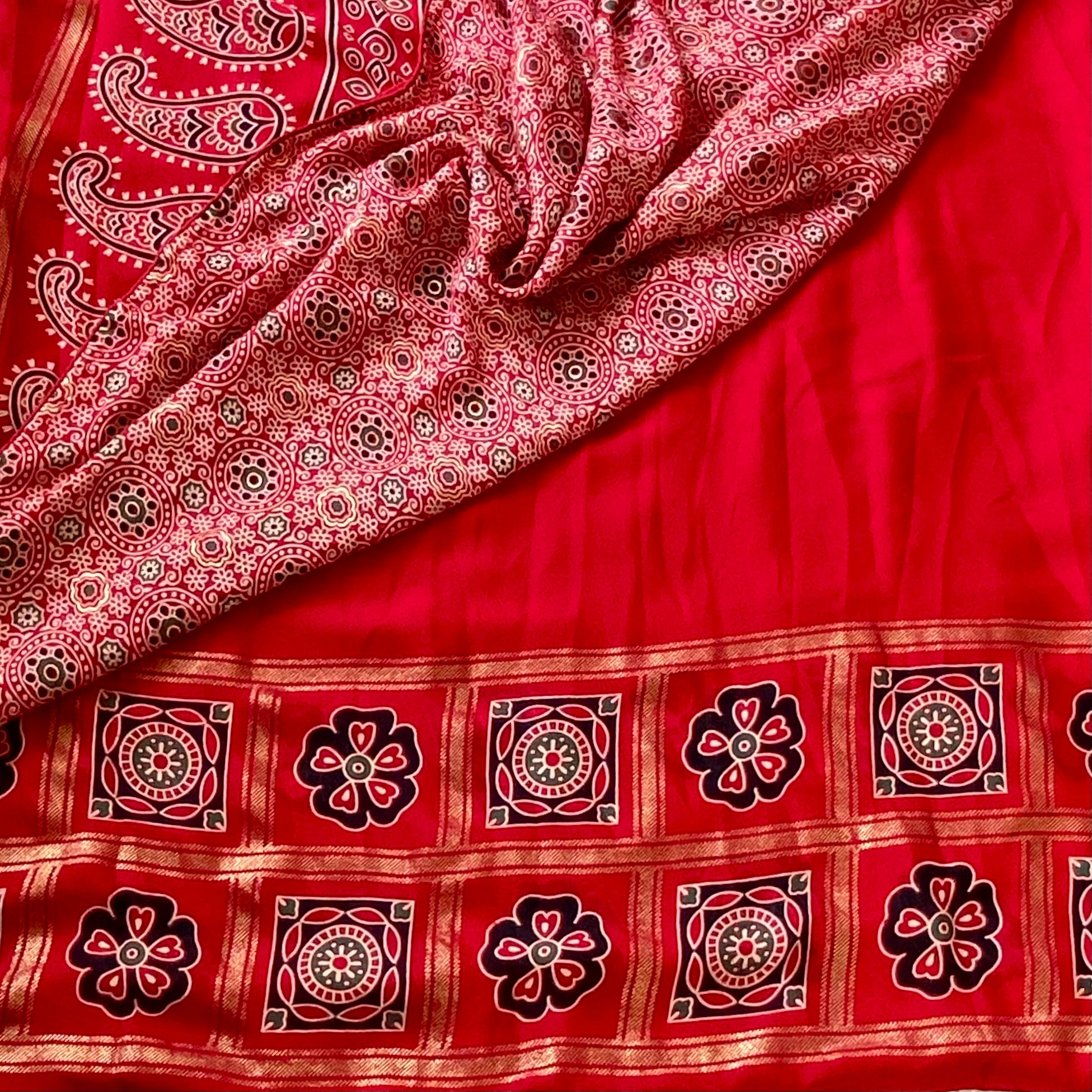 Vermilion Red Zari Paisley soft cotton printed beauty - everyday elegance