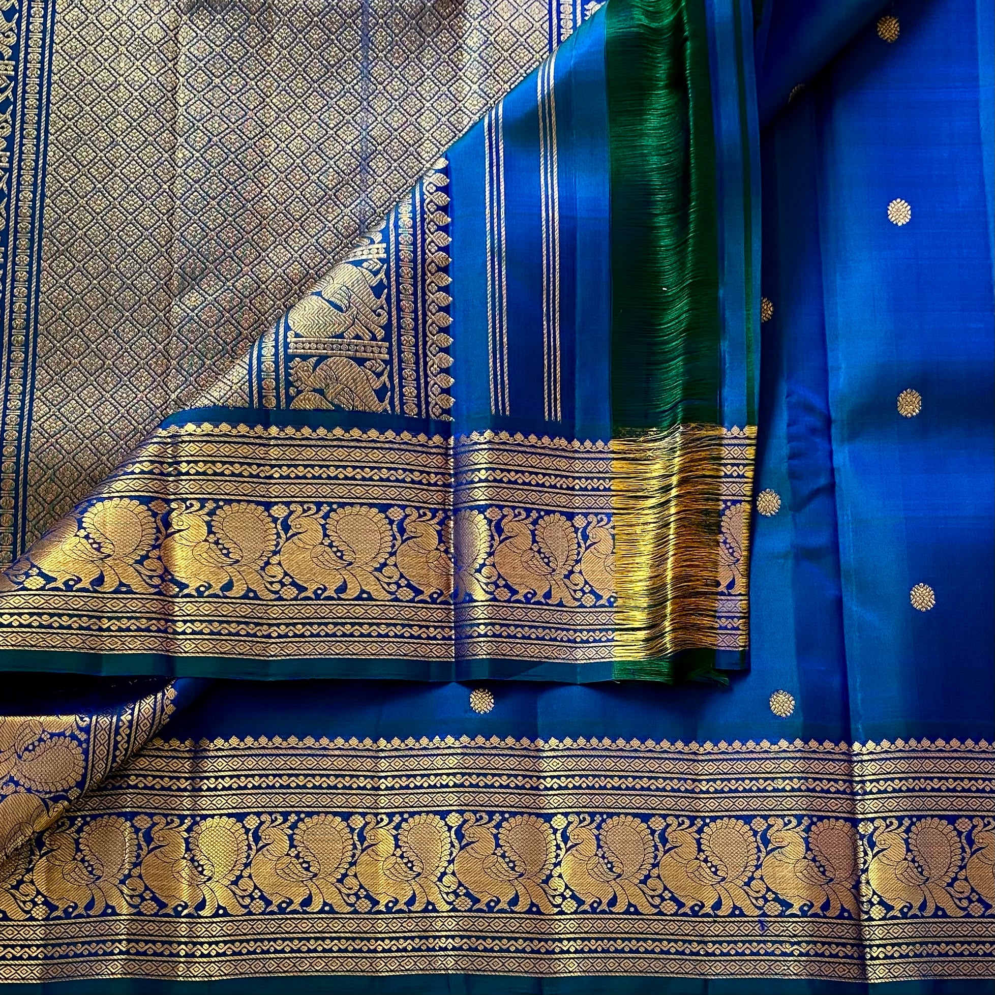 Peacock Blue Kanjeevaram Pure Zari Silk Saree With Antique Gold Border